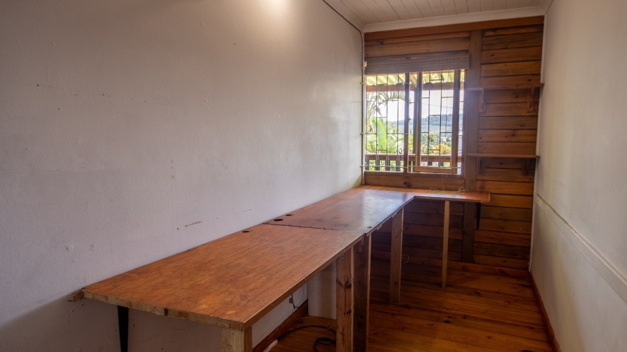 4 Bedroom Property for Sale in Sedgehill Western Cape